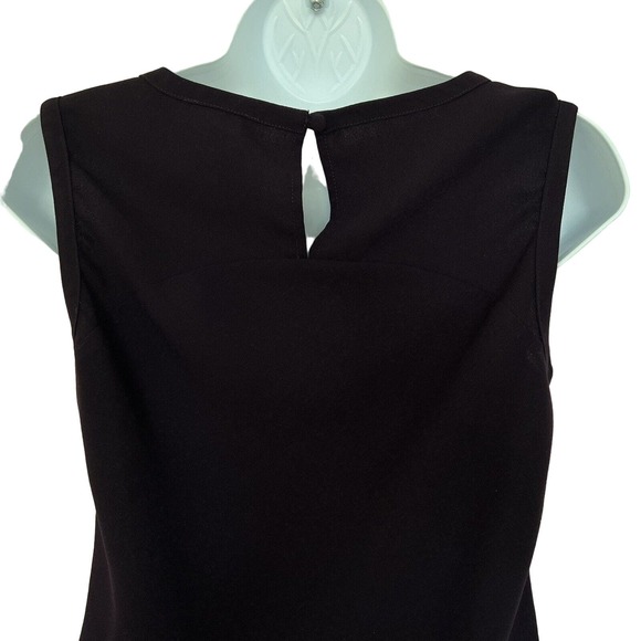 Laundry by Shelli Segal Purple Lace Overlay Sleeveless Keyhole Back Top - Size 2 - Picture 5 of 7